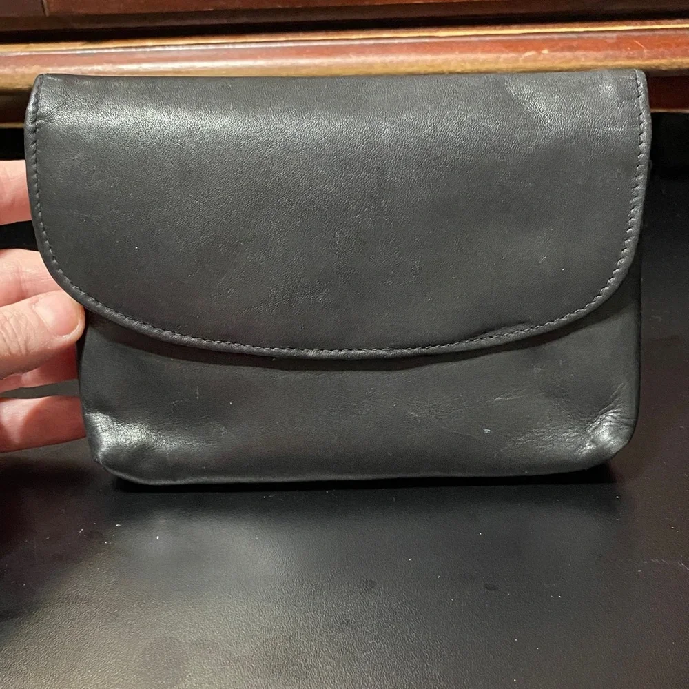 Vintage Black soft Leather wallet checkbook pouch Bag